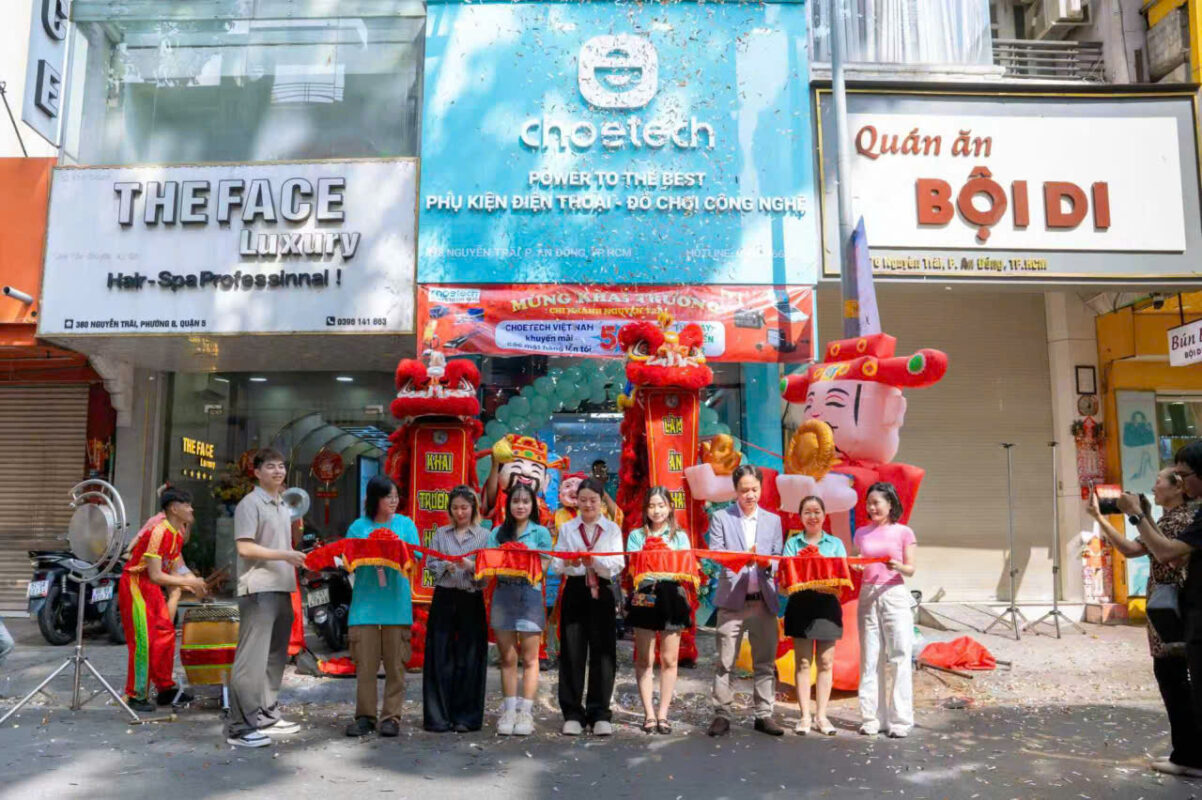 [SỰ KIỆN] Tưng Bừng Khai Trương Cửa Hàng Choetech 378 Nguyễn Trãi, Phường An Đông – Thiên Đường Phụ Kiện Công Nghệ Cao Cấp